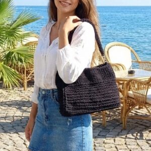 04 . model fi fashion el örgüsü çantaları
